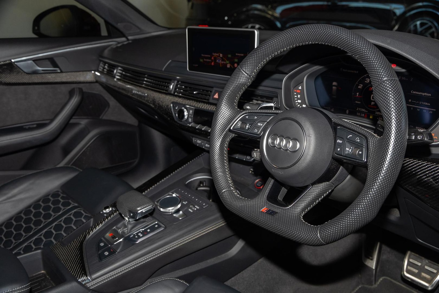 Image about Audi RS 4 Avant 2.9 TFSI