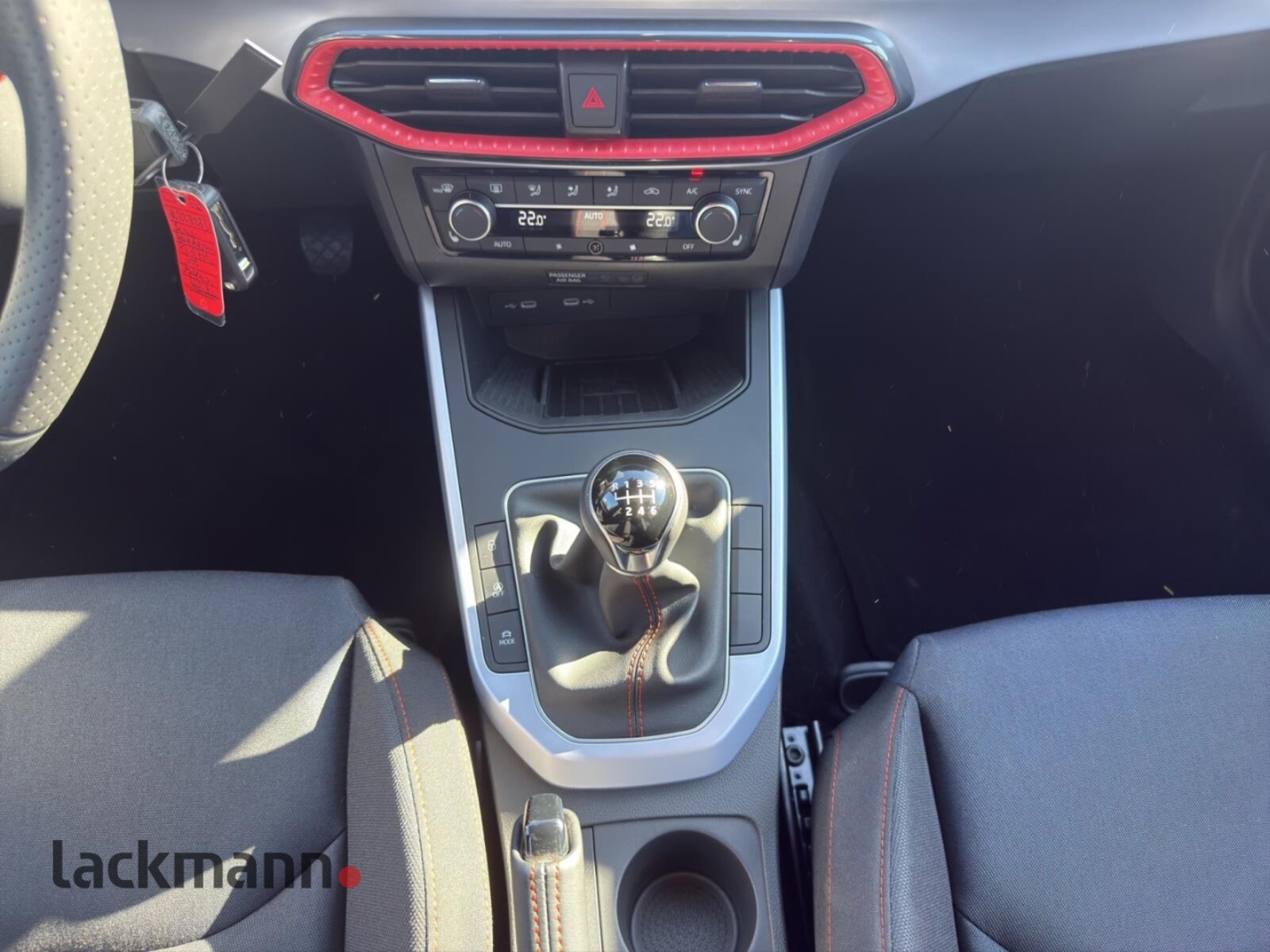 SEAT Arona – Bild 12