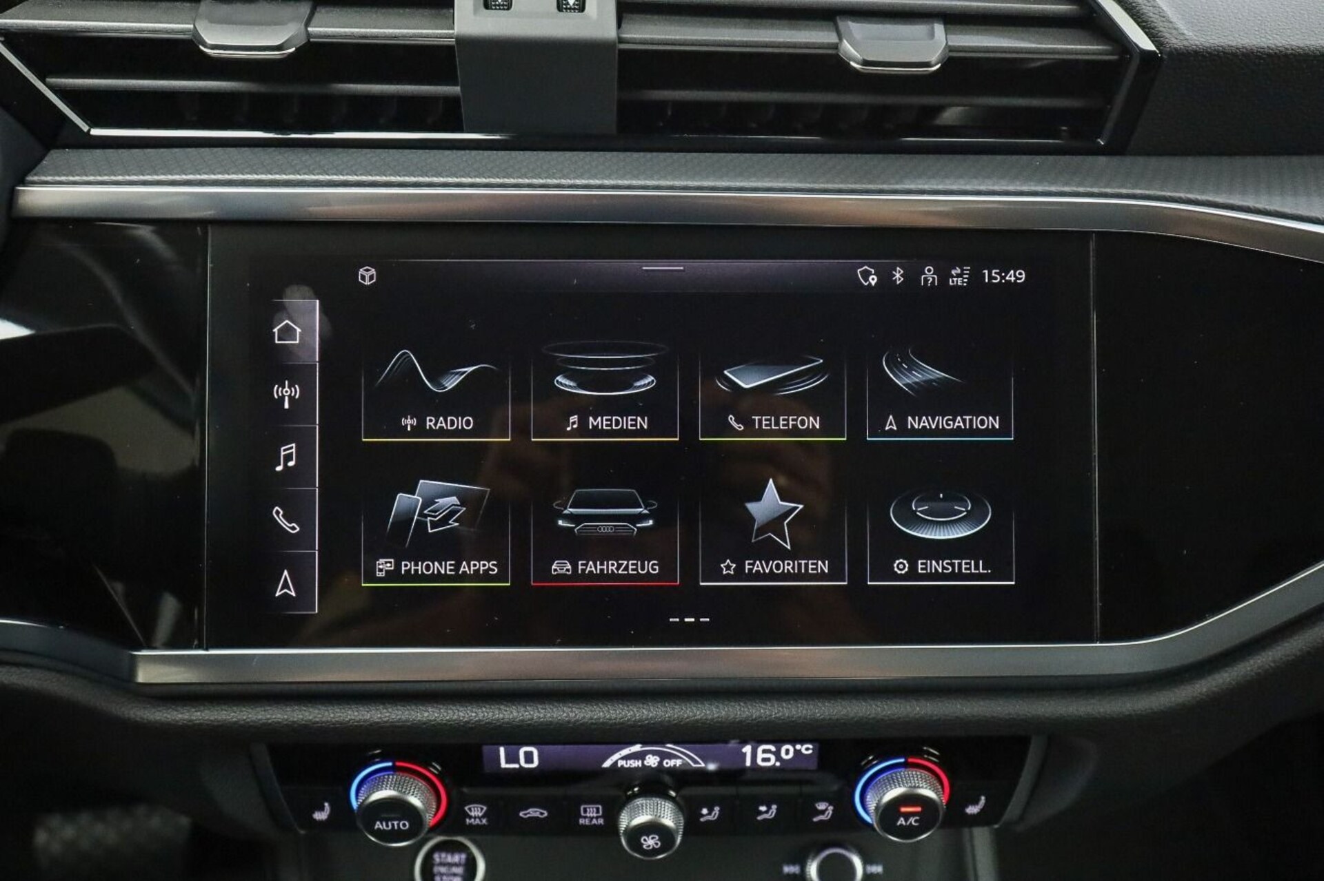 Audi Q3 SUV advanced