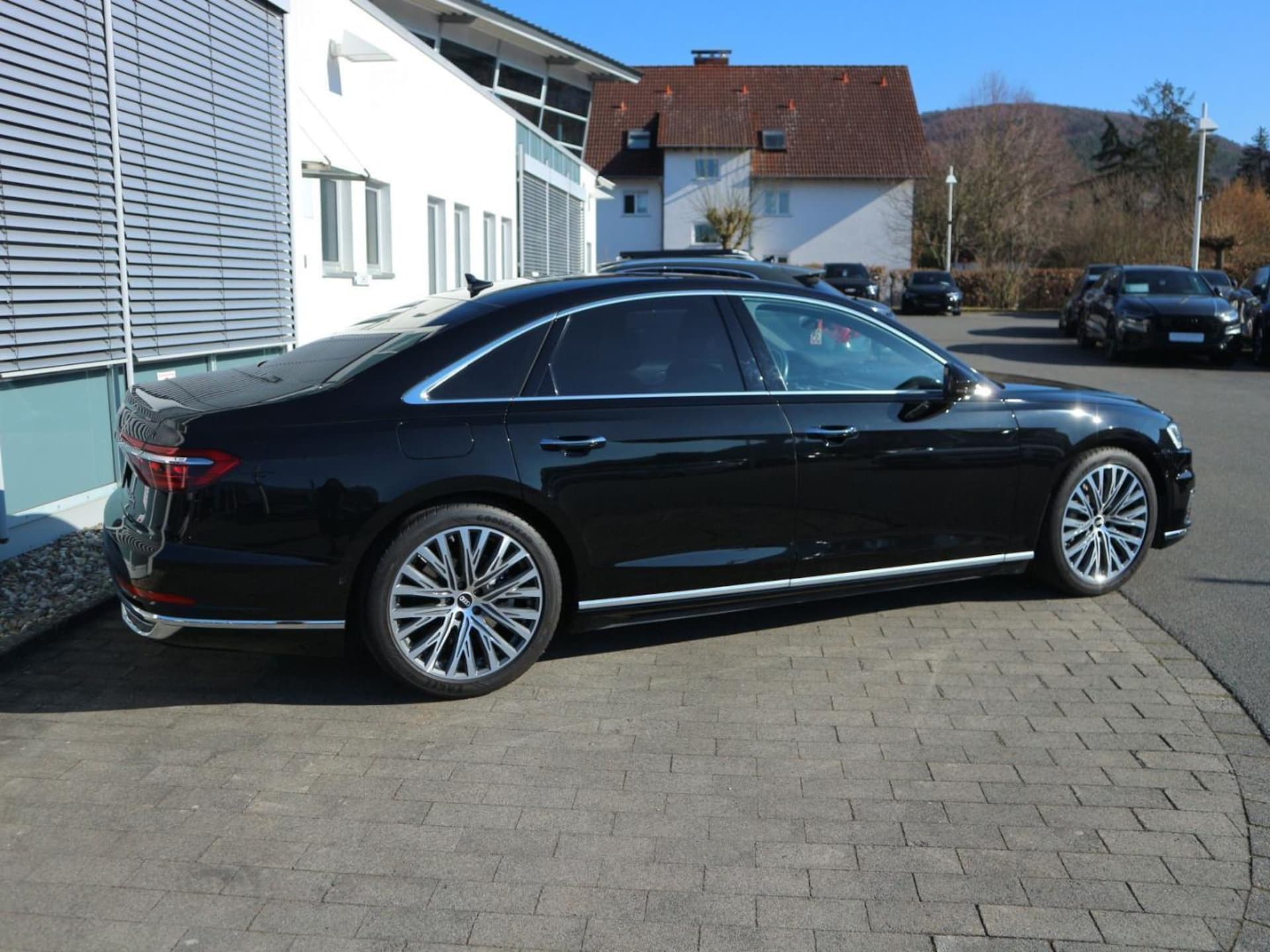 Audi A8 TFSI e