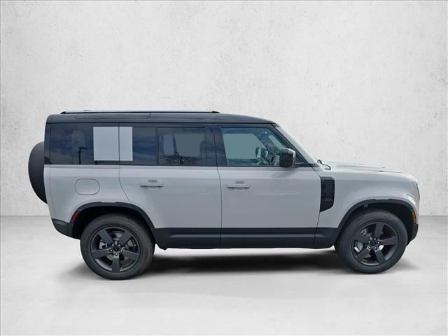 2026 Land Rover Defender