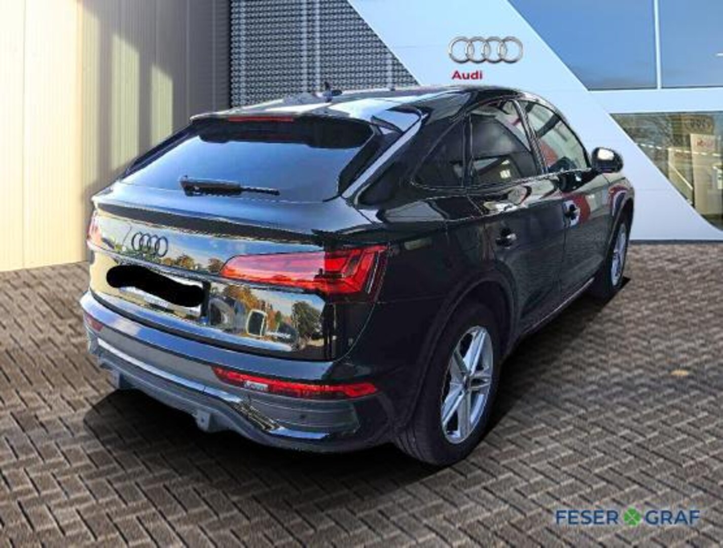 Bild über Audi Q5 Sportback 40 TDI quattro S tronic - für weitere Informationen kontaktieren Sie den Audi Partner