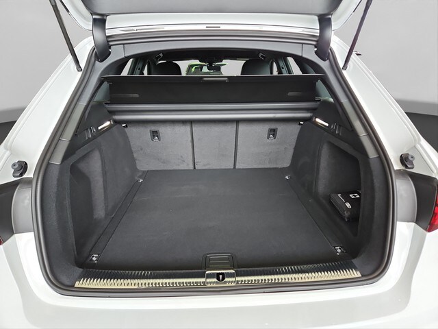 Image about Audi A4 Avant S line 40 TFSI S tronic