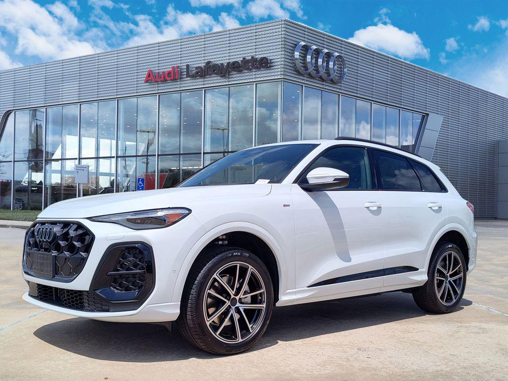 2026 Audi Q5 Premium Plus quattro's photo