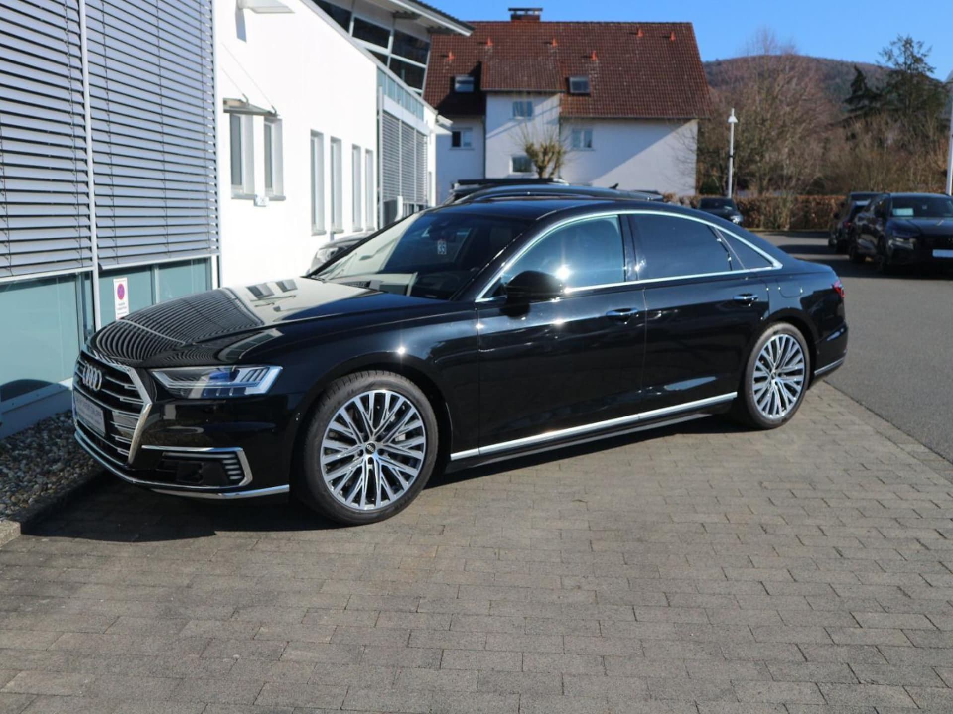 Audi A8 TFSI e