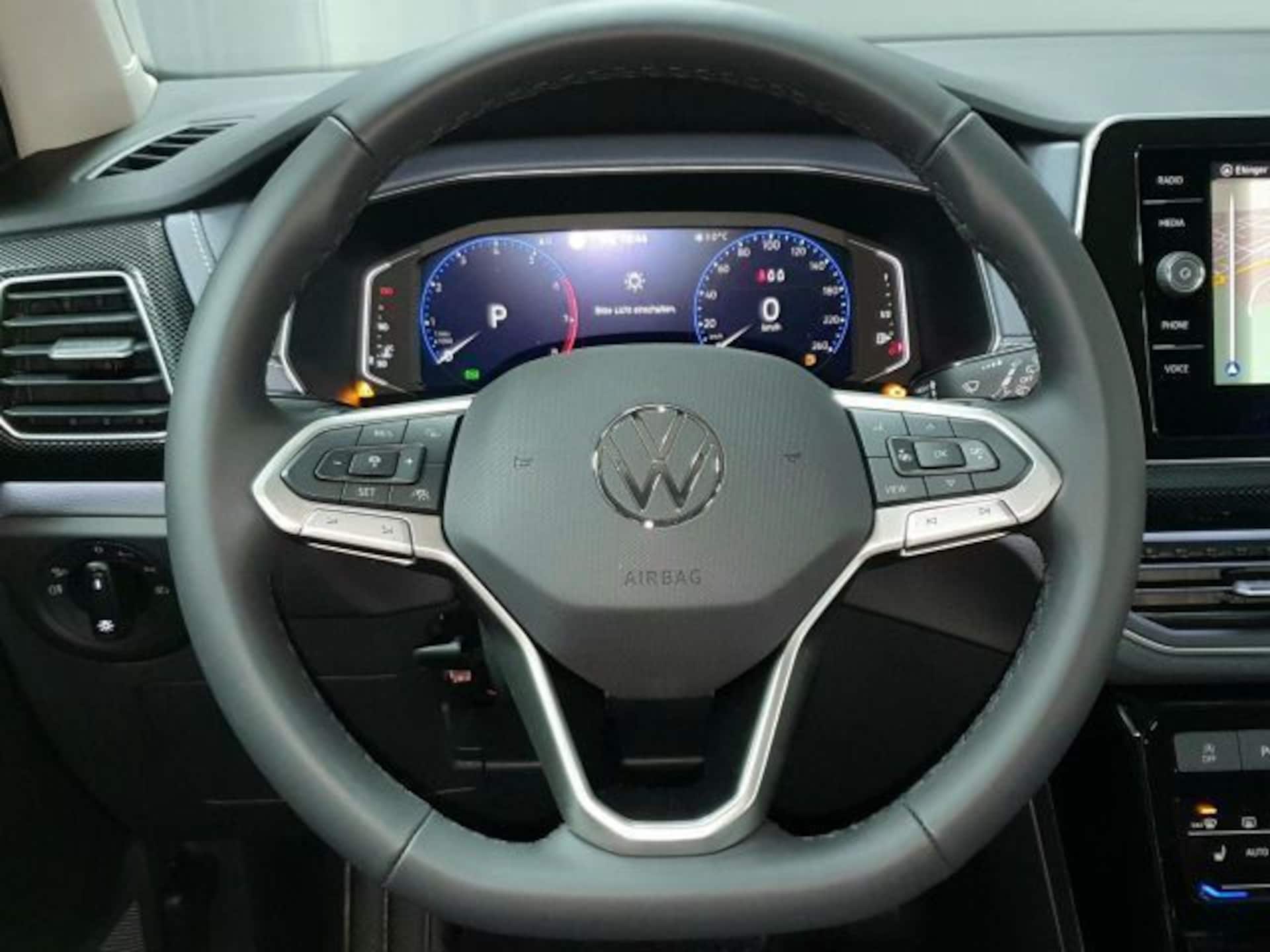 Volkswagen T-Cross Style