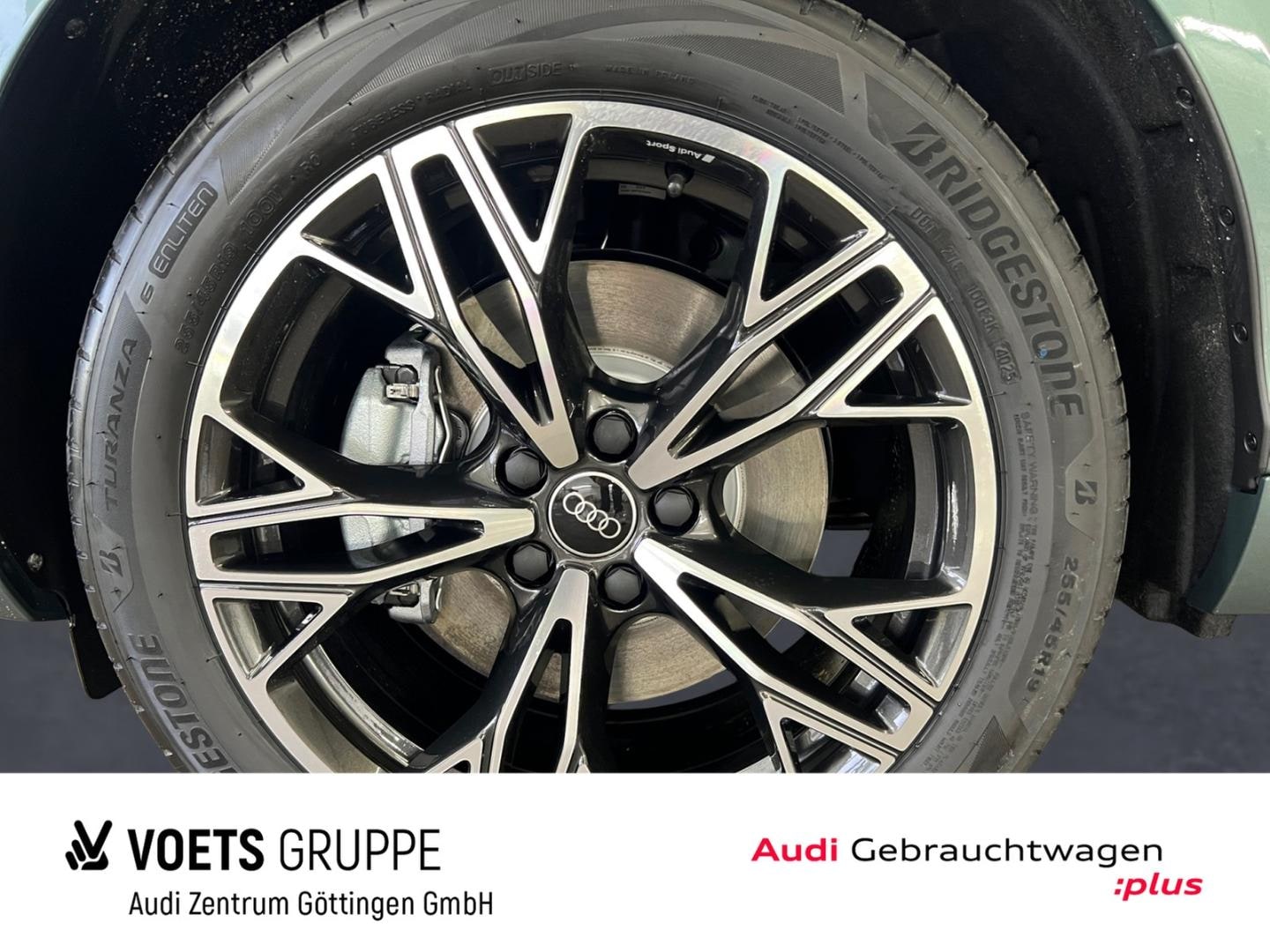 Bild über Audi Q3 SUV TDI 110 kW S tronic - für weitere Informationen kontaktieren Sie den Audi Partner