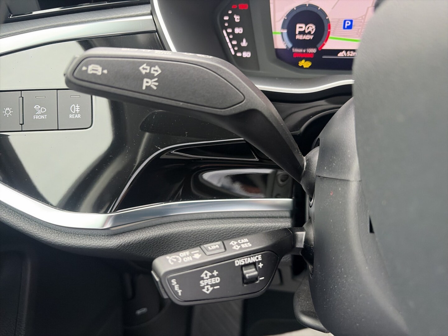 Bild über Audi Q3 Sportback TFSI 110 kW S tronic - für weitere Informationen kontaktieren Sie den Audi Partner