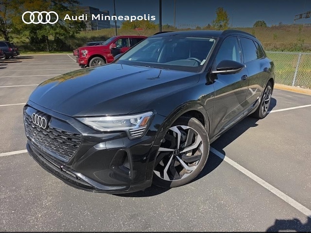 2024 Audi Q8 e-tron