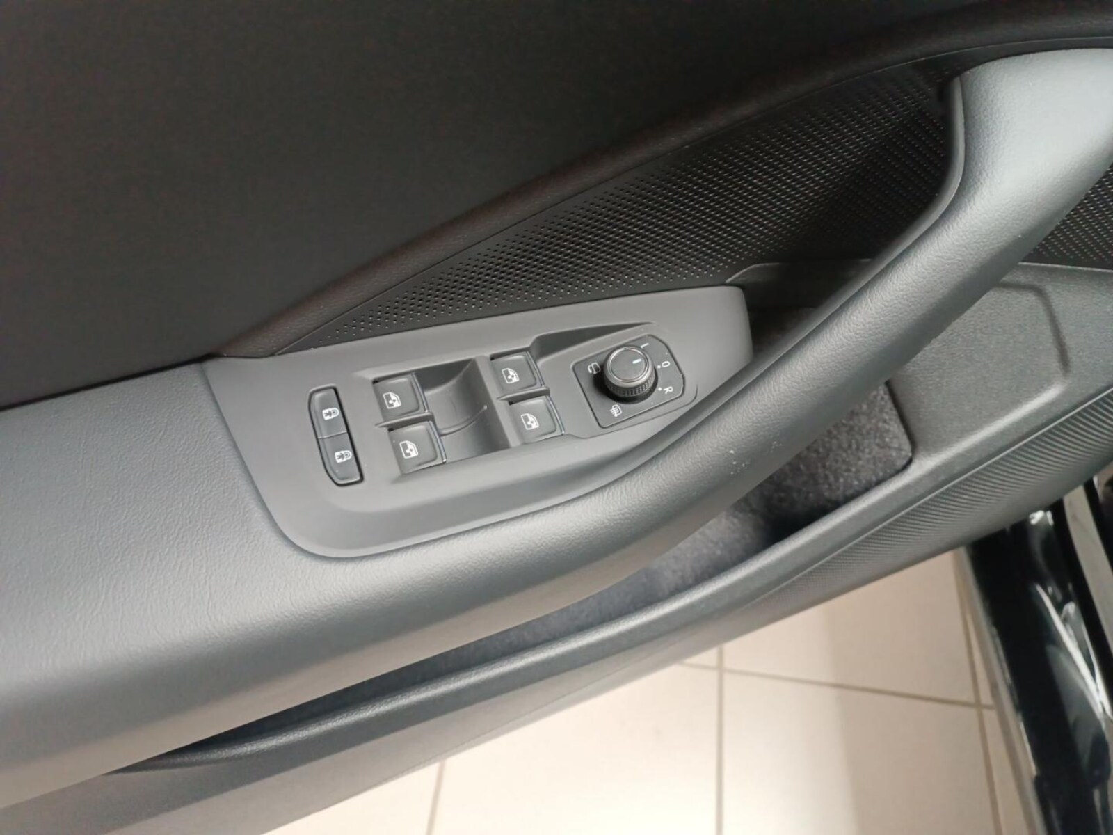 Volkswagen Passat – Bild 8