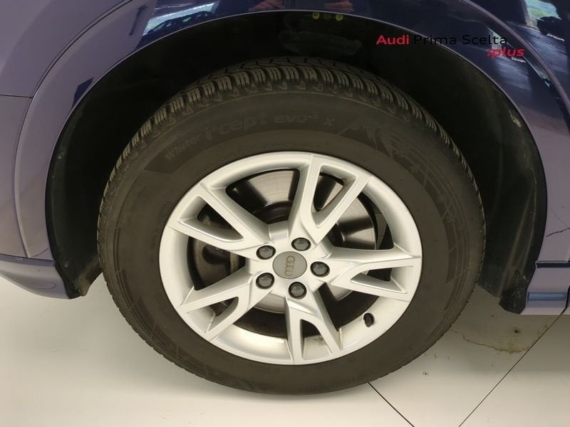 Image about Audi Q3 Business Advanced 40 TDI quattro 147 kW (200 PS) S tronic