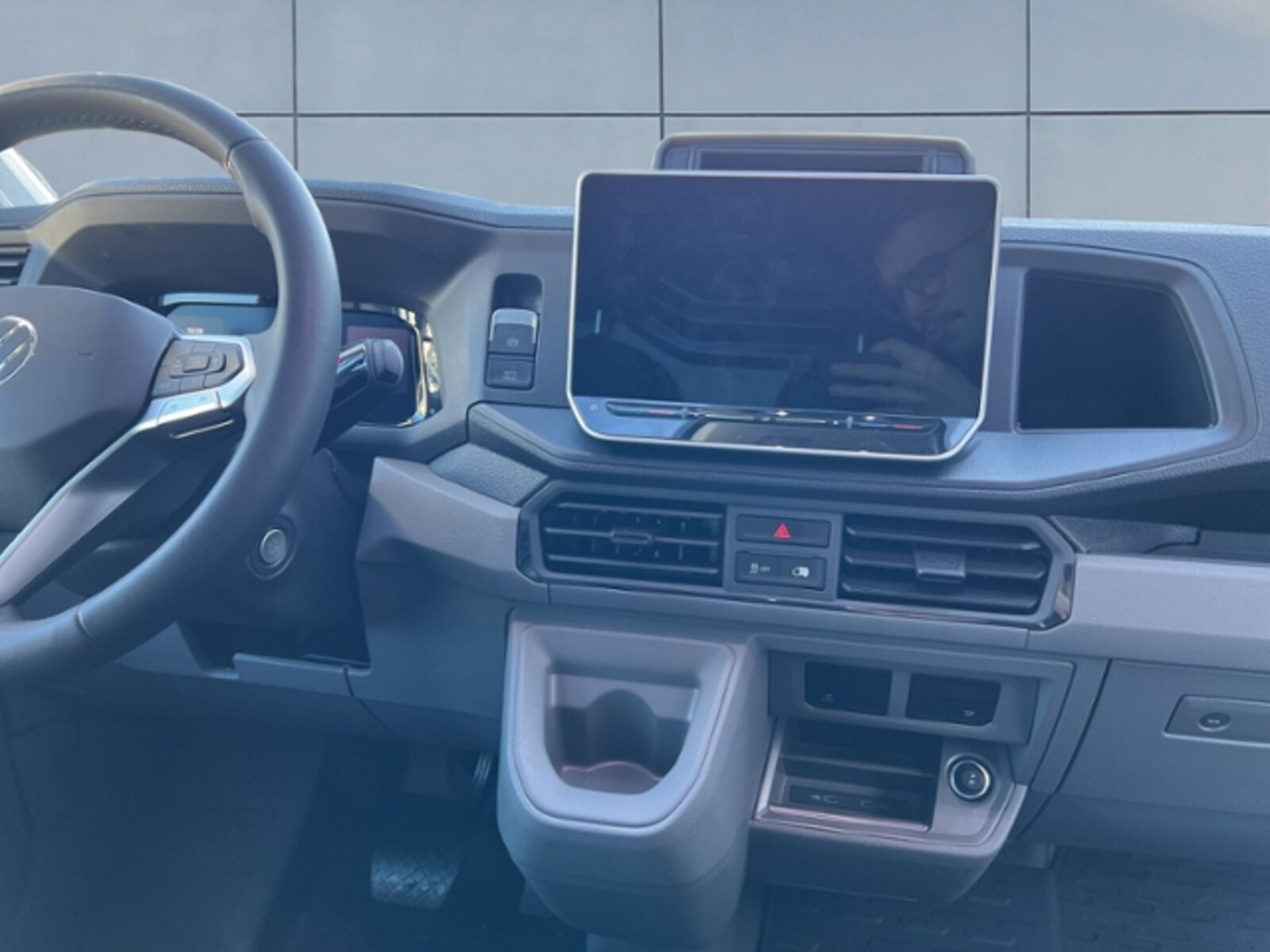Volkswagen Crafter Kasten mittlerer Radstand – Bild 5