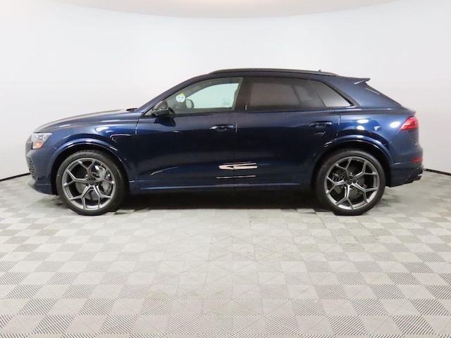 2026 Audi RS Q8 SUV performance