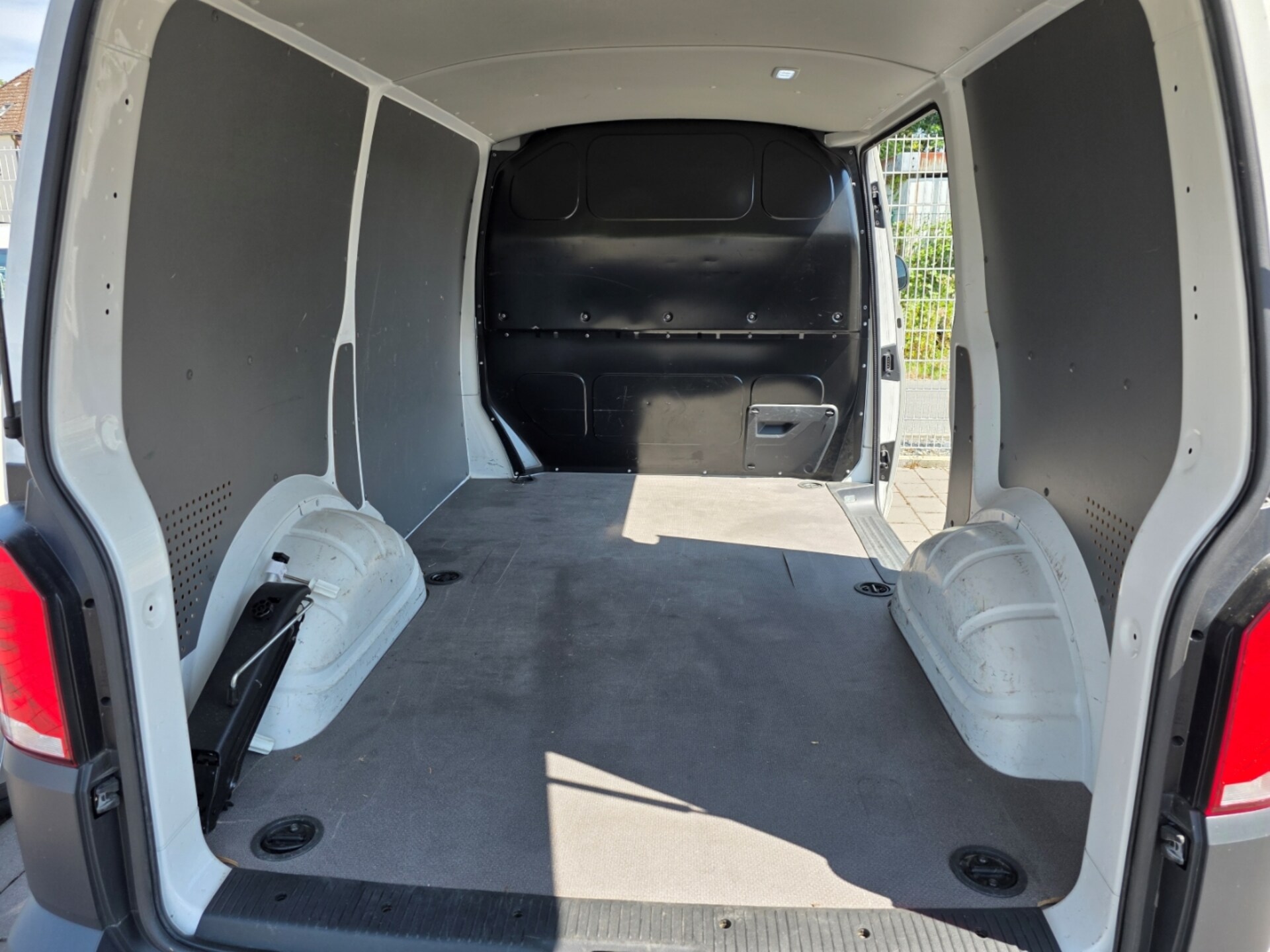 Volkswagen T6.1 Transporter Kasten kurzer Radstand EcoProfi