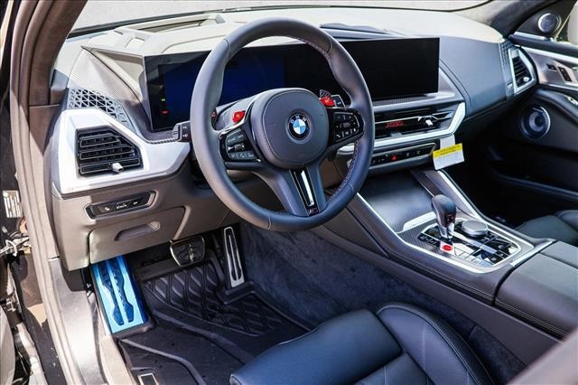 2026 BMW XM Base - Photo 10
