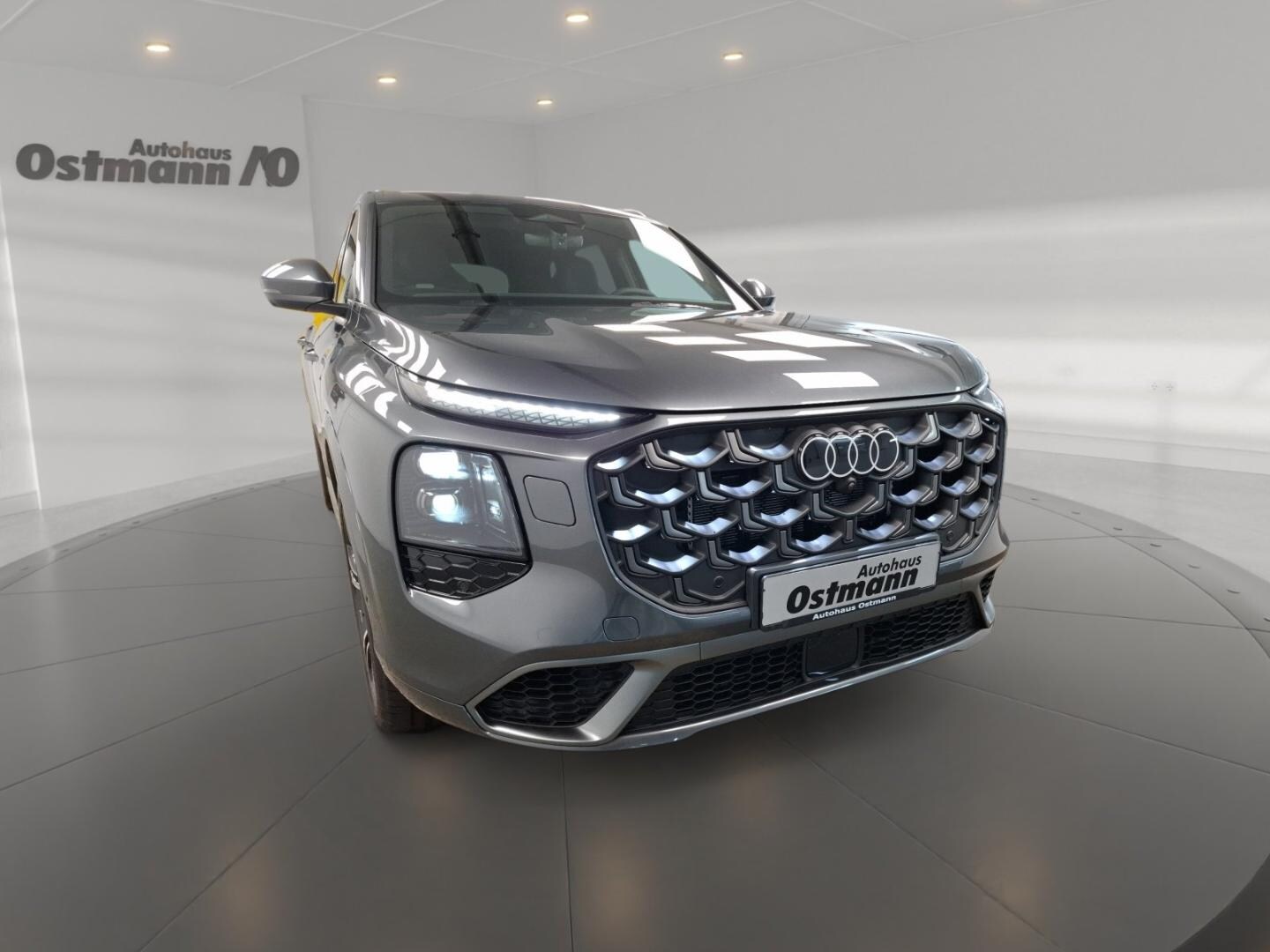 Bild über Audi Q7 SUV TDI quattro 220 kW tiptronic - für weitere Informationen kontaktieren Sie den Audi Partner