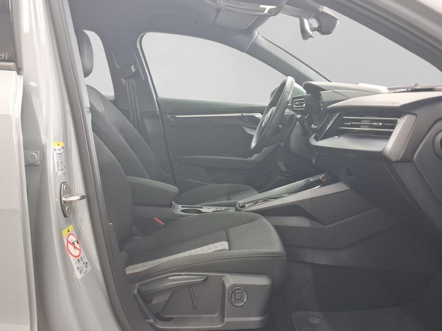 Bild über Audi A3 Sportback advanced 35 TDI S tronic - für weitere Informationen kontaktieren Sie den Audi Partner