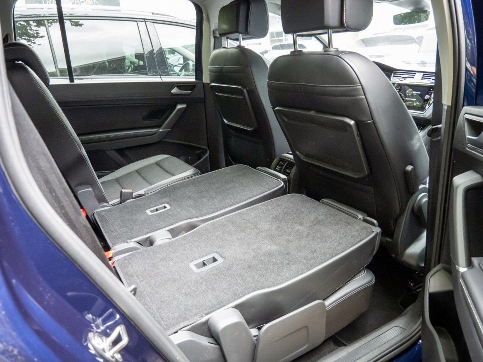Volkswagen Touran – Bild 6