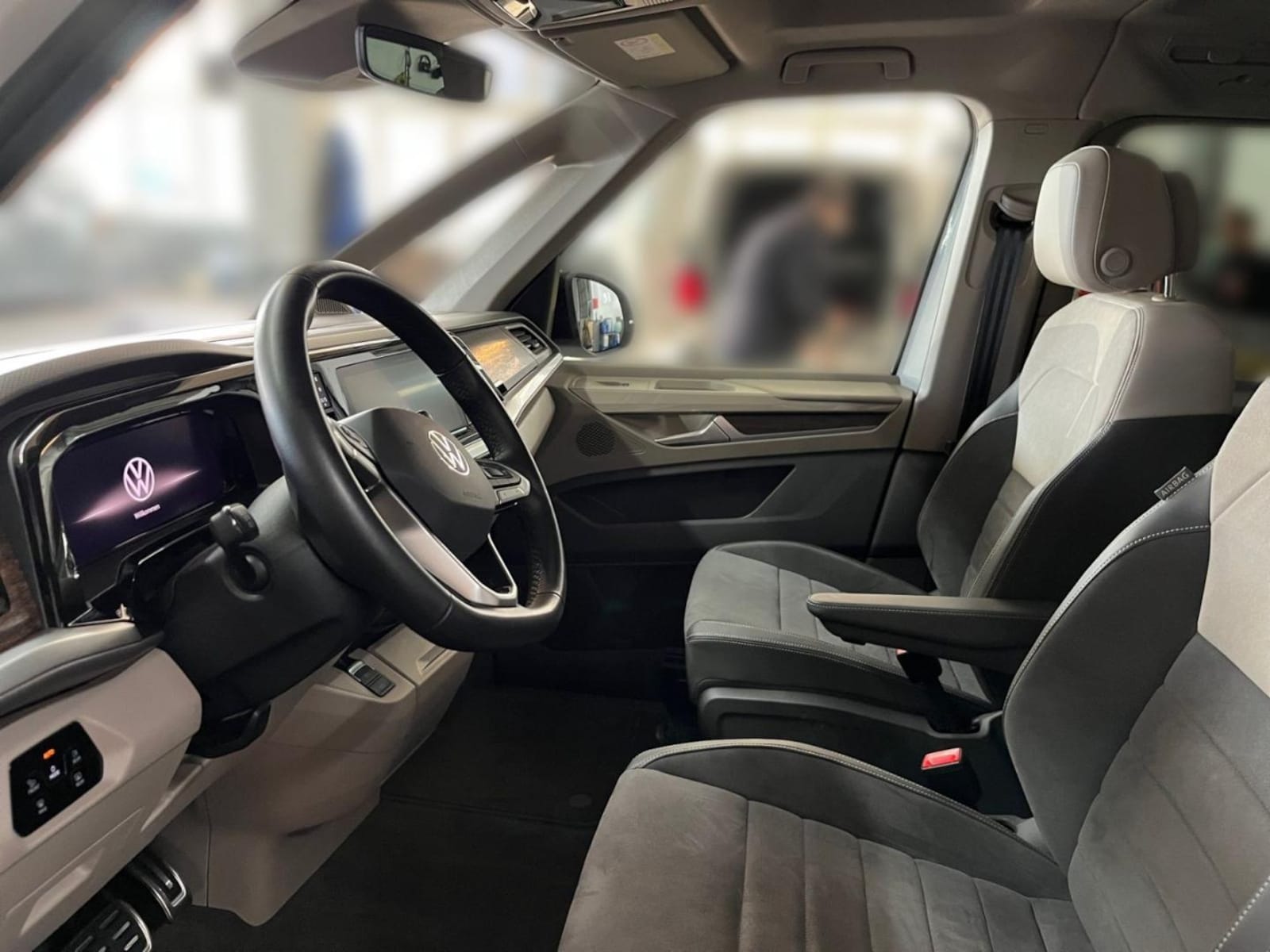 Volkswagen Multivan Langversion – Bild 11