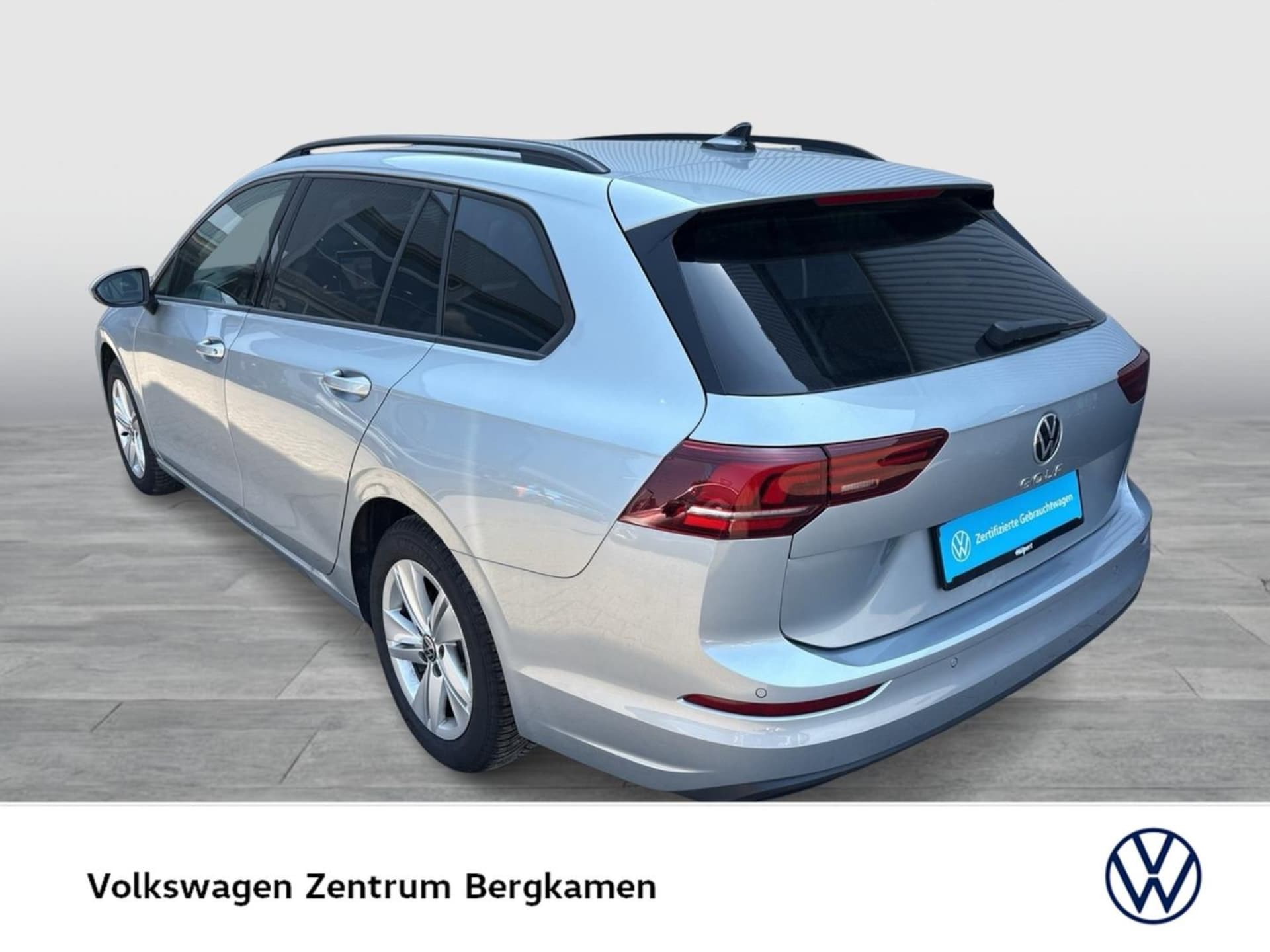 Volkswagen Golf Variant Life