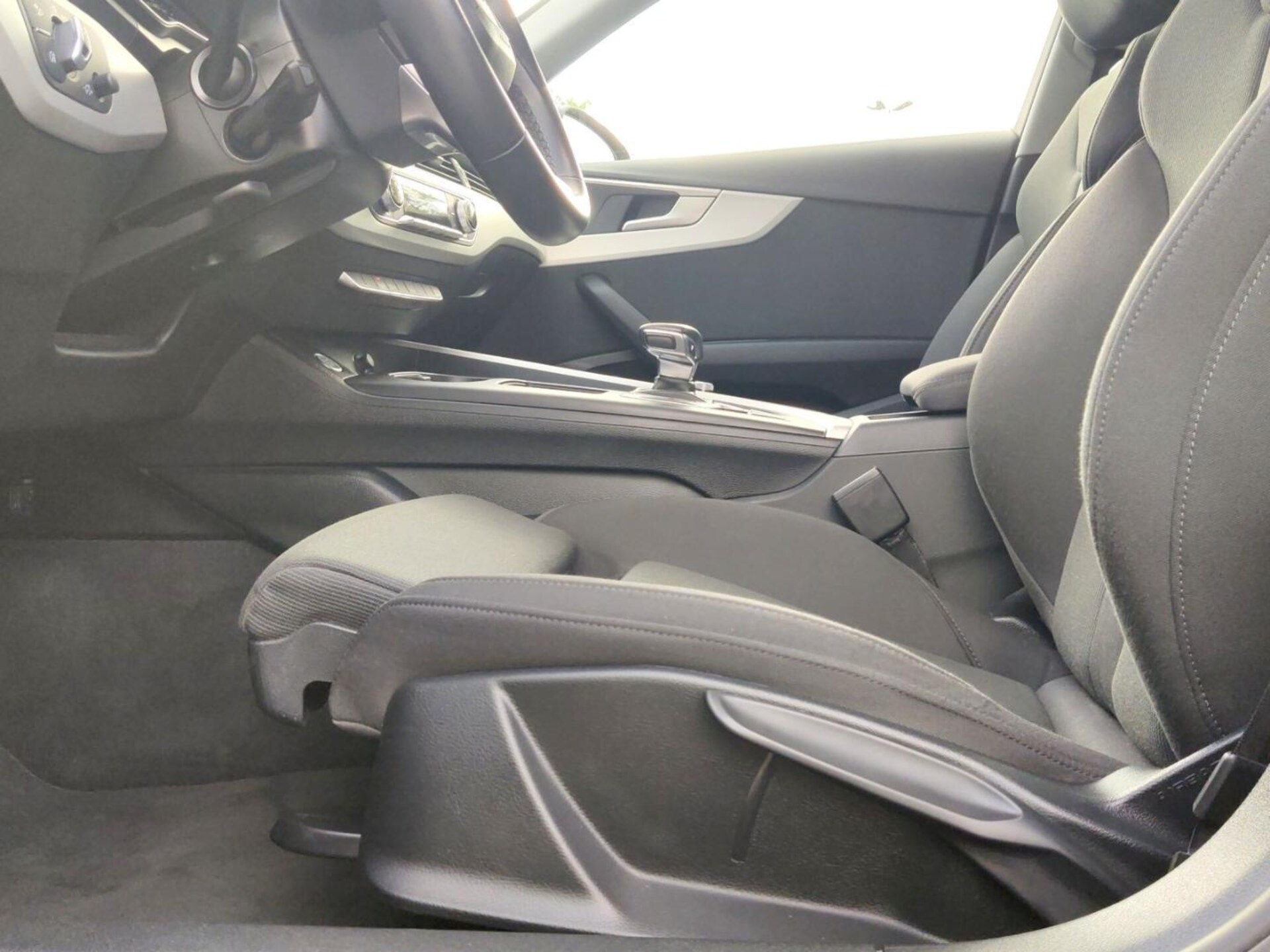 Audi A4 Limousine Advanced