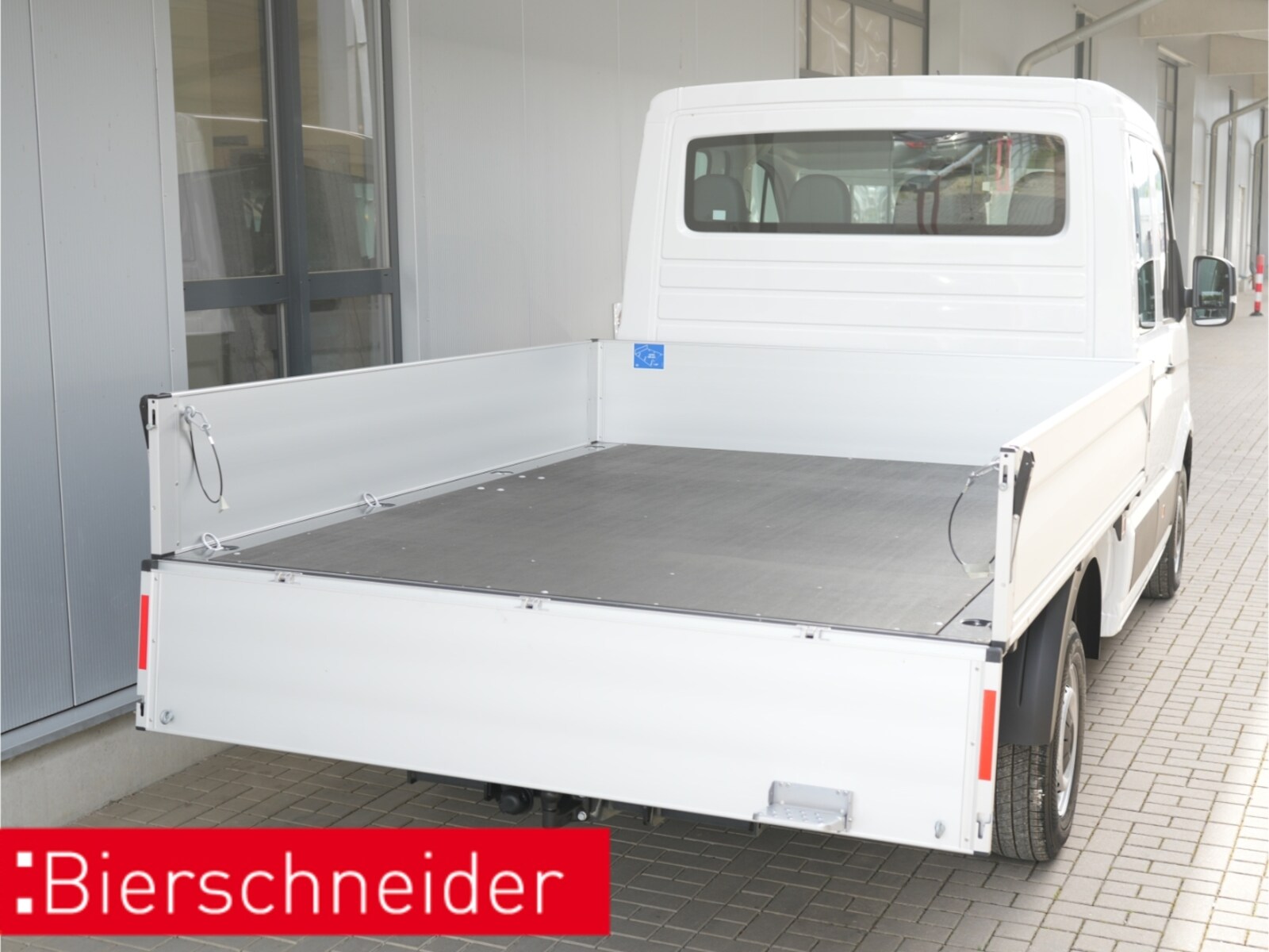 Volkswagen Crafter Doppelkabine mittlerer Radstand – Bild 12
