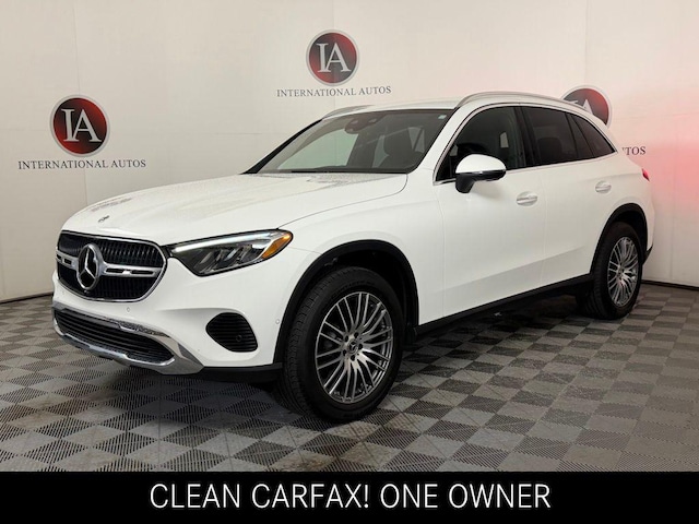 2025 Mercedes-Benz GLC 300