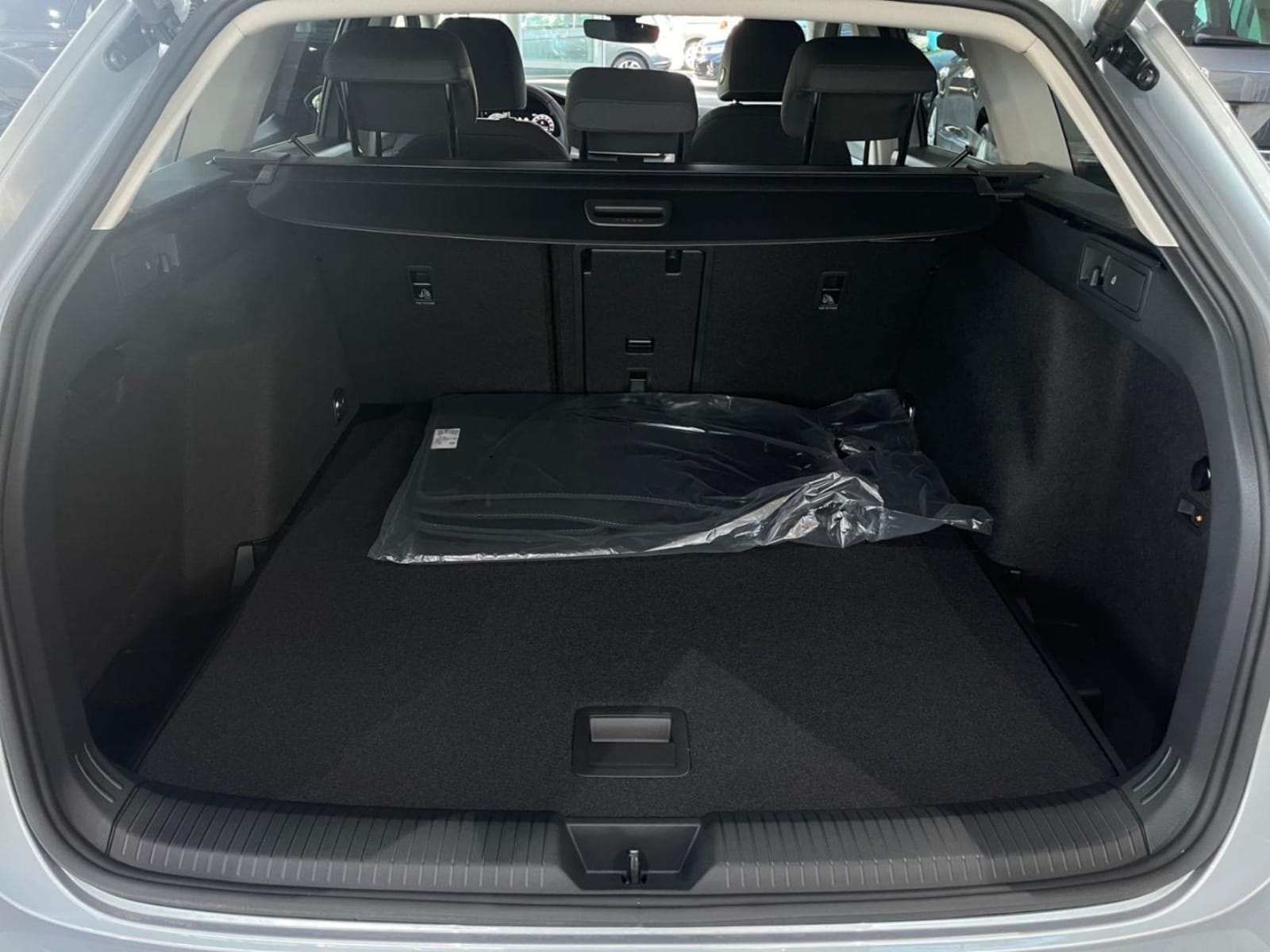 Volkswagen Golf Variant – Bild 12