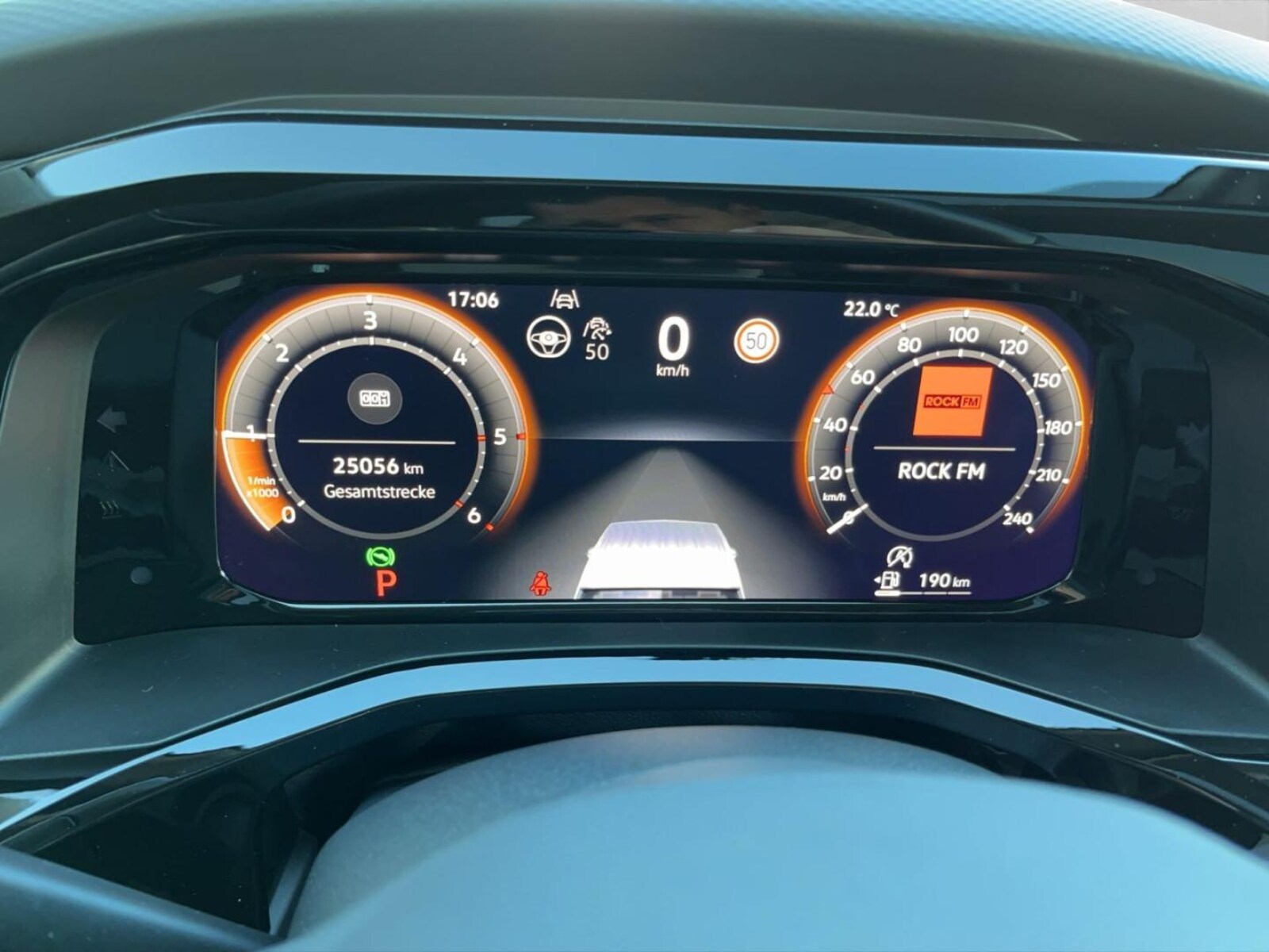 Volkswagen Multivan – Bild 17