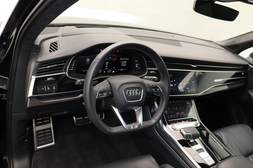 Image about Audi SQ7 TFSI quattro tiptronic