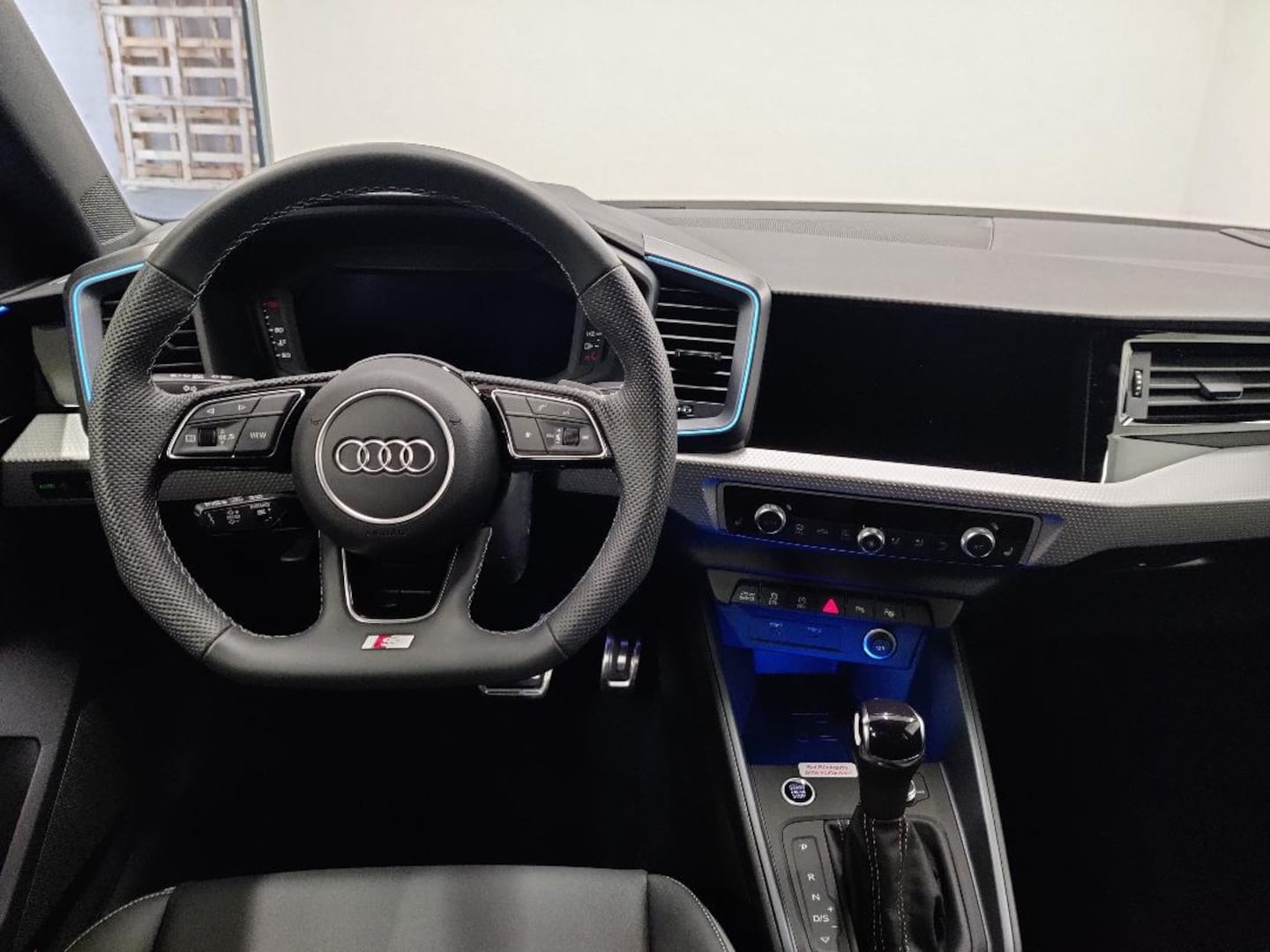 Bild über Audi A1 allstreet 35 TFSI S tronic - für weitere Informationen kontaktieren Sie den Audi Partner