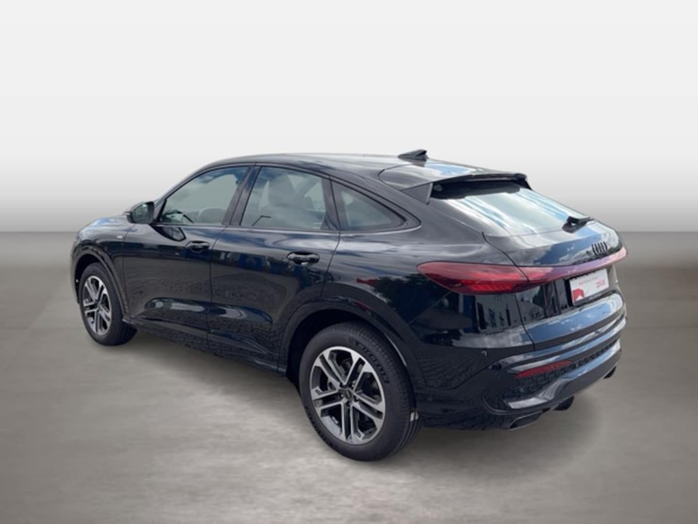 Bild über Audi Q5 Sportback TFSI quattro 150 kW S tronic - für weitere Informationen kontaktieren Sie den Audi Partner