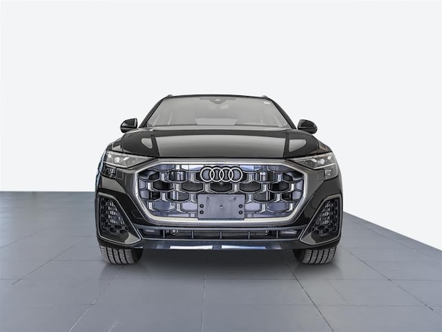 2025 Audi Q8
