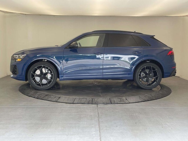 2027 Audi RS Q8 SUV performance