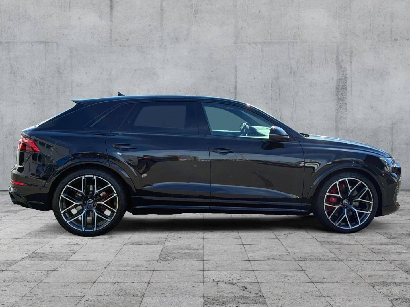 Bild über Audi RS Q8 SUV TFSI quattro tiptronic - für weitere Informationen kontaktieren Sie den Audi Partner