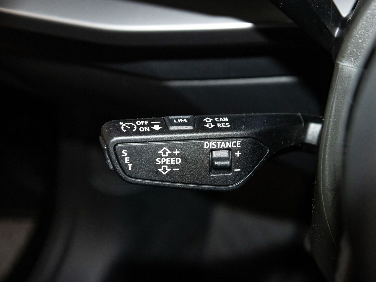 Bild über Audi A3 Sportback 30 TFSI S tronic - für weitere Informationen kontaktieren Sie den Audi Partner