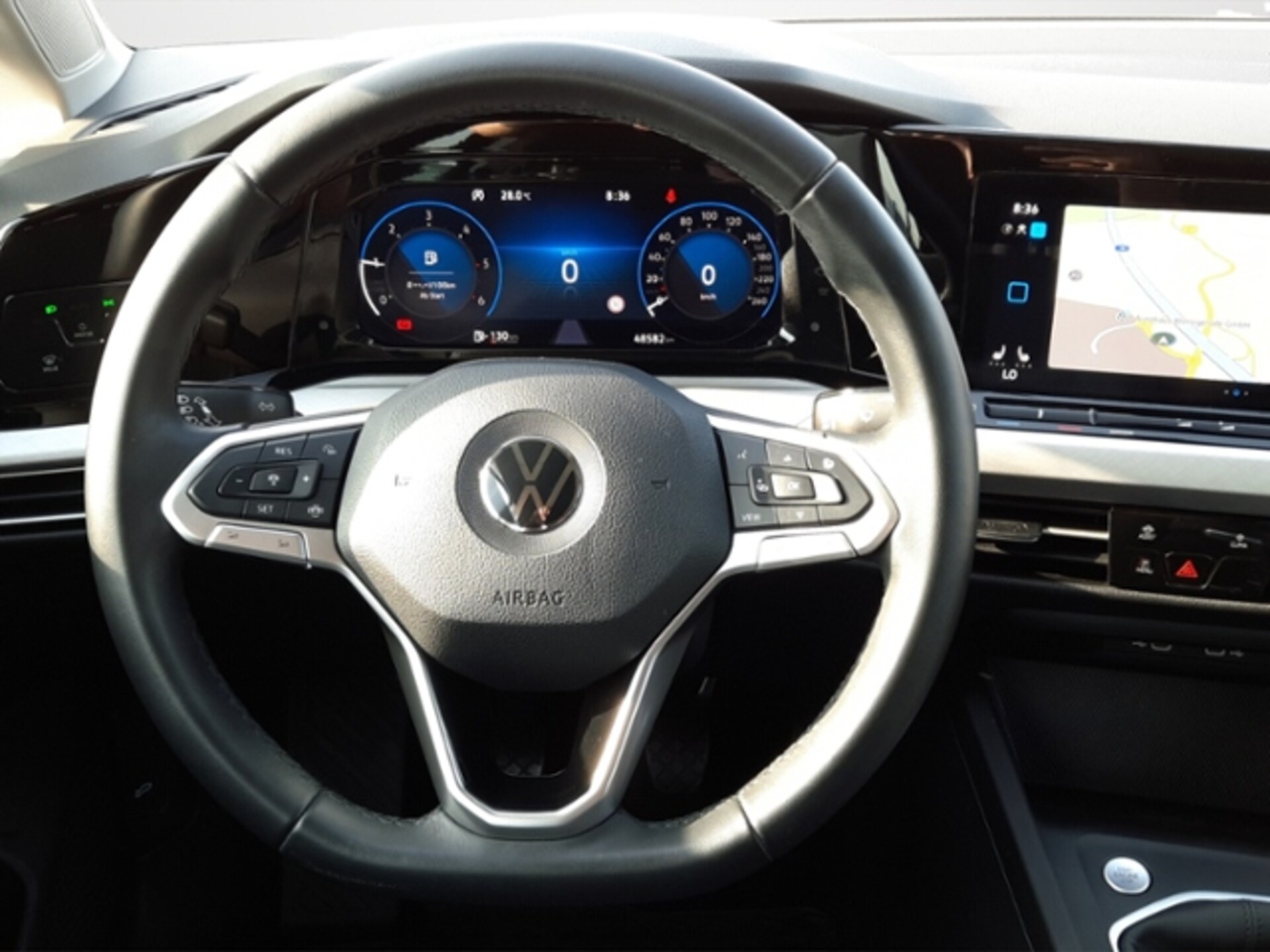 Volkswagen Golf Life