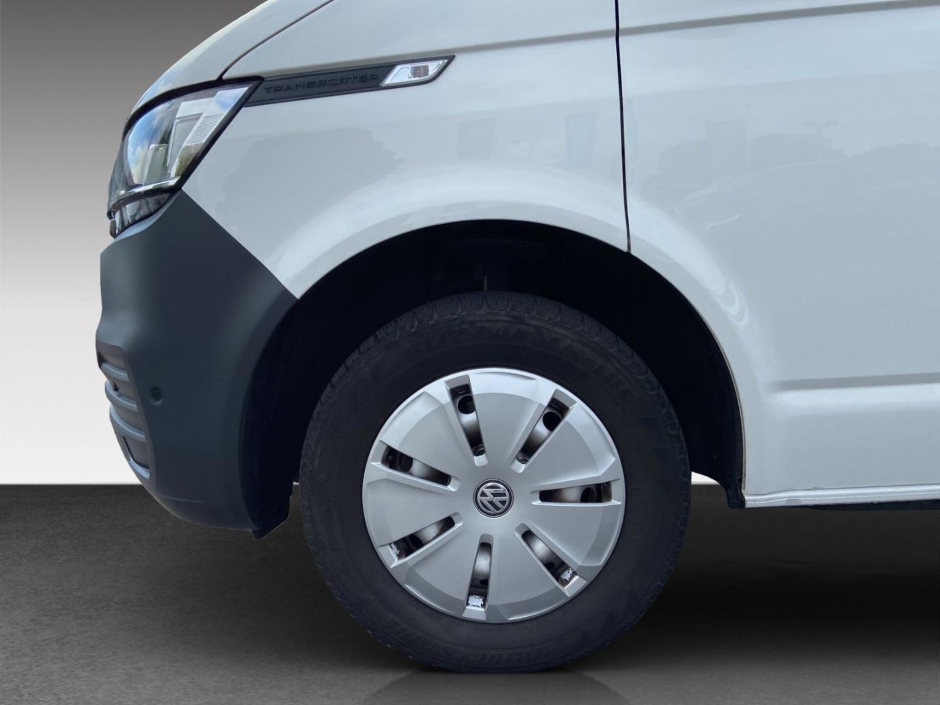 Volkswagen T6.1 Transporter Kasten langer Radstand