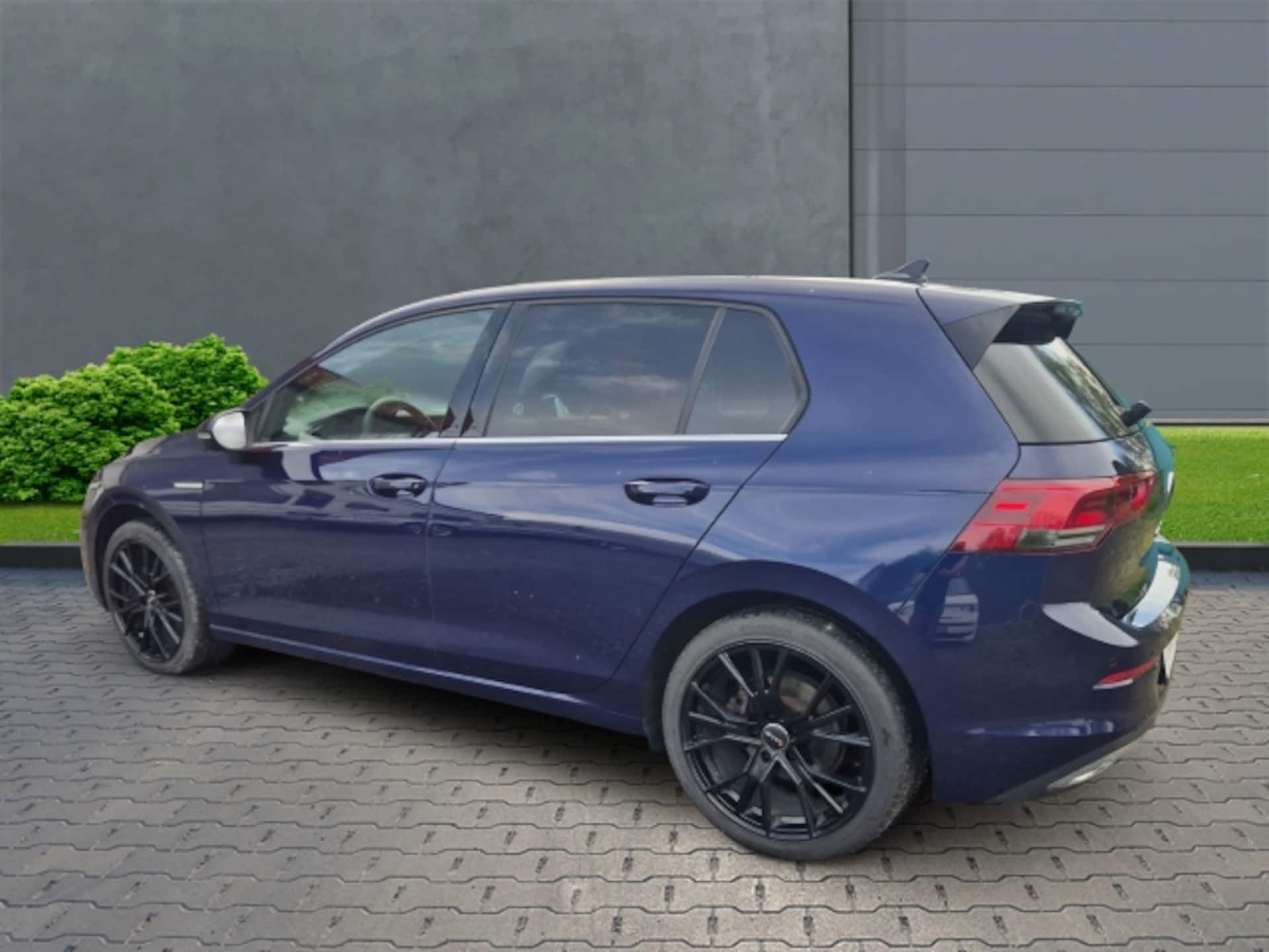 Volkswagen Golf Style