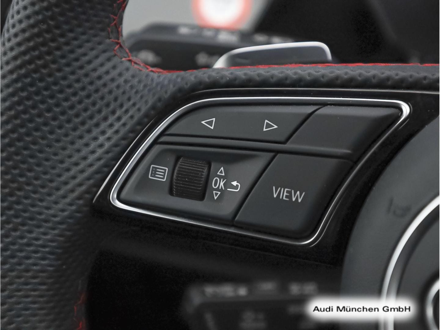 Bild über Audi S3 Sportback TFSI quattro S tronic - für weitere Informationen kontaktieren Sie den Audi Partner