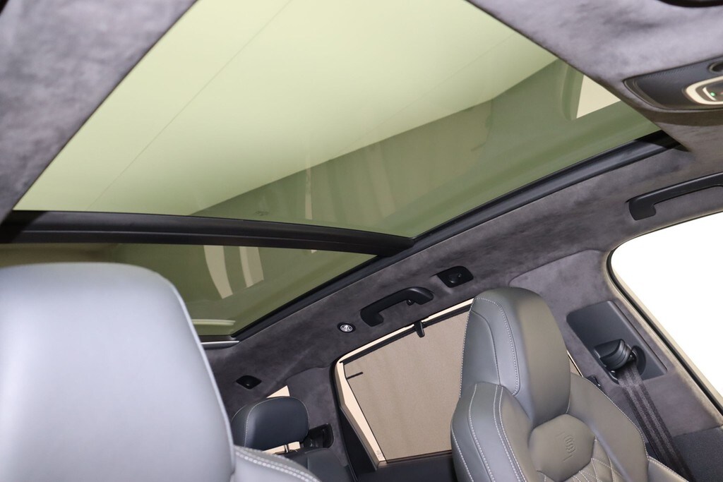 Image about Audi SQ7 TFSI quattro tiptronic
