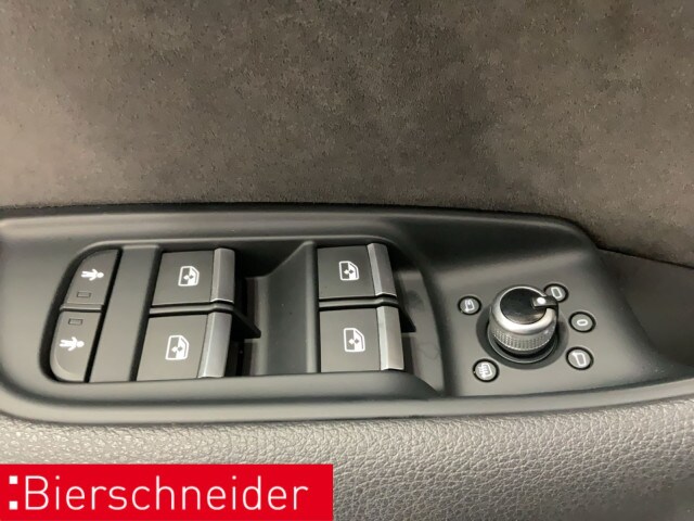 Image about Audi SQ7 TDI quattro tiptronic