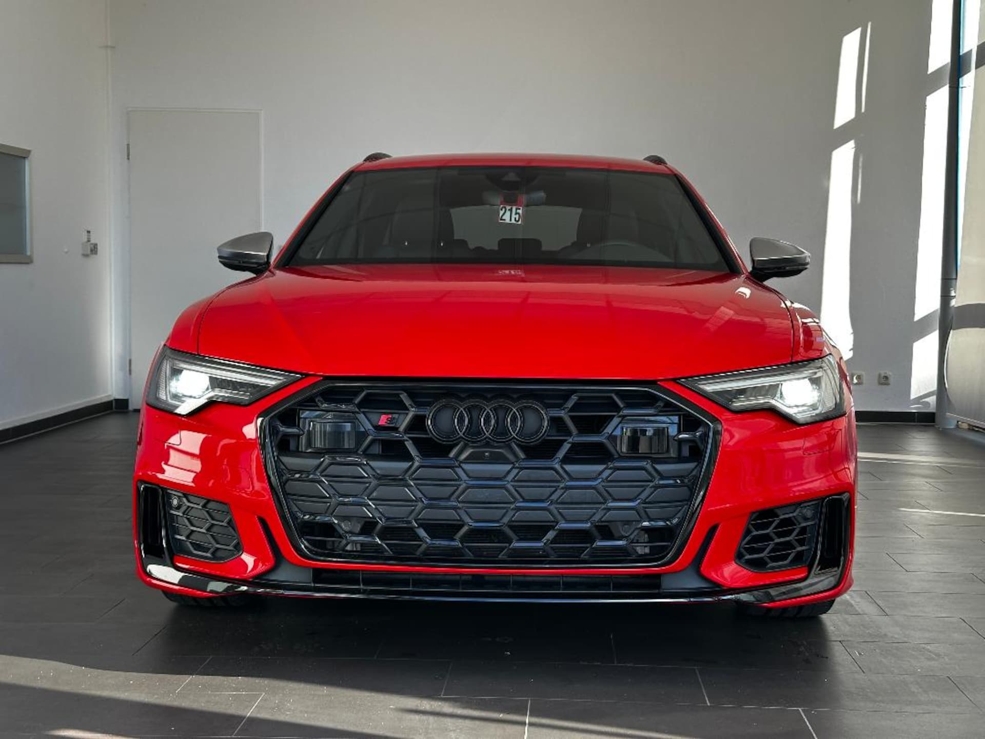Audi S6 Avant