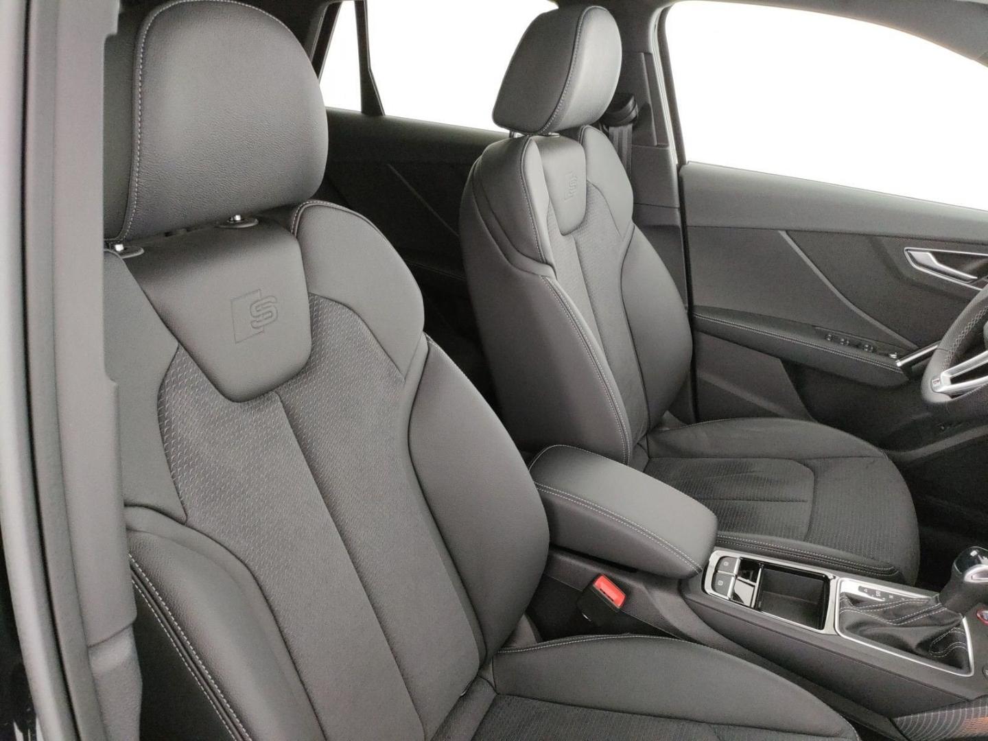 Immagine di Audi SQ2 SQ2 sport attitude TFSI 221 kW (300 CV) S tronic - Vista: for more details contact your dealer