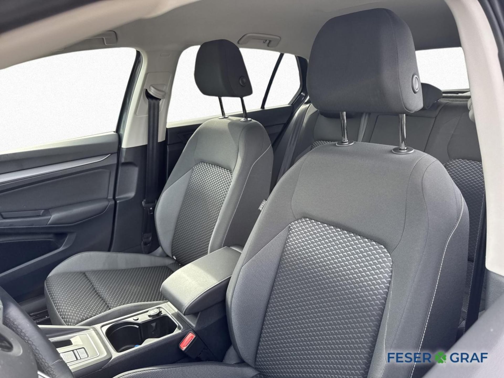 Volkswagen Golf Active