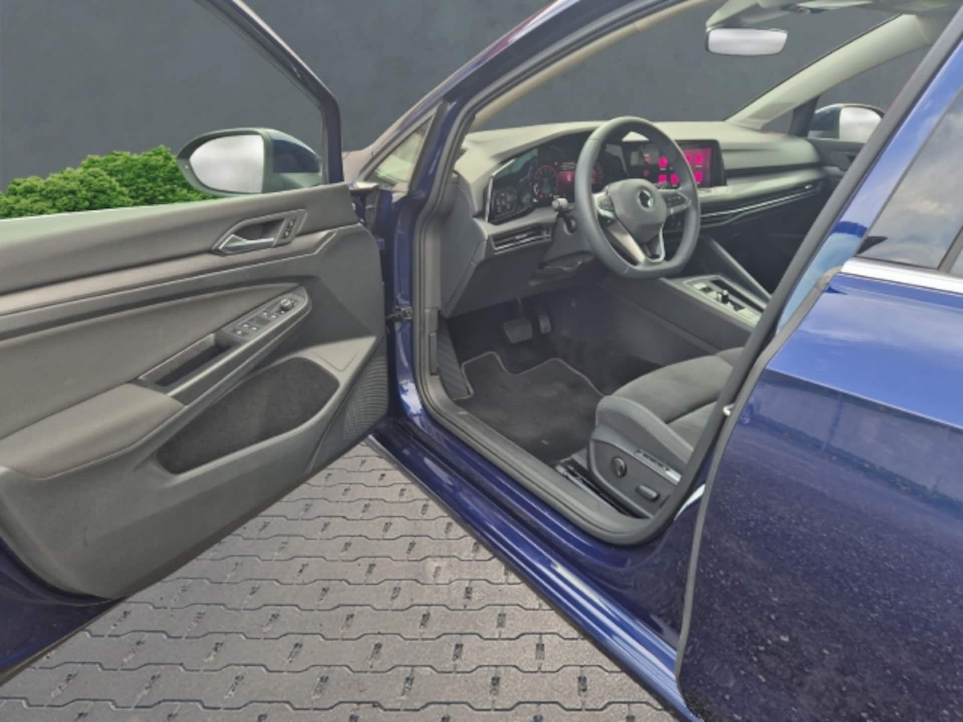 Volkswagen Golf Style