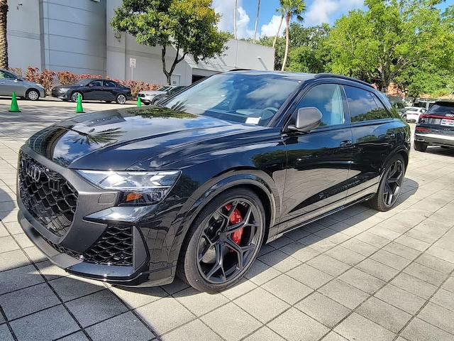 2026 Audi RS Q8 SUV performance