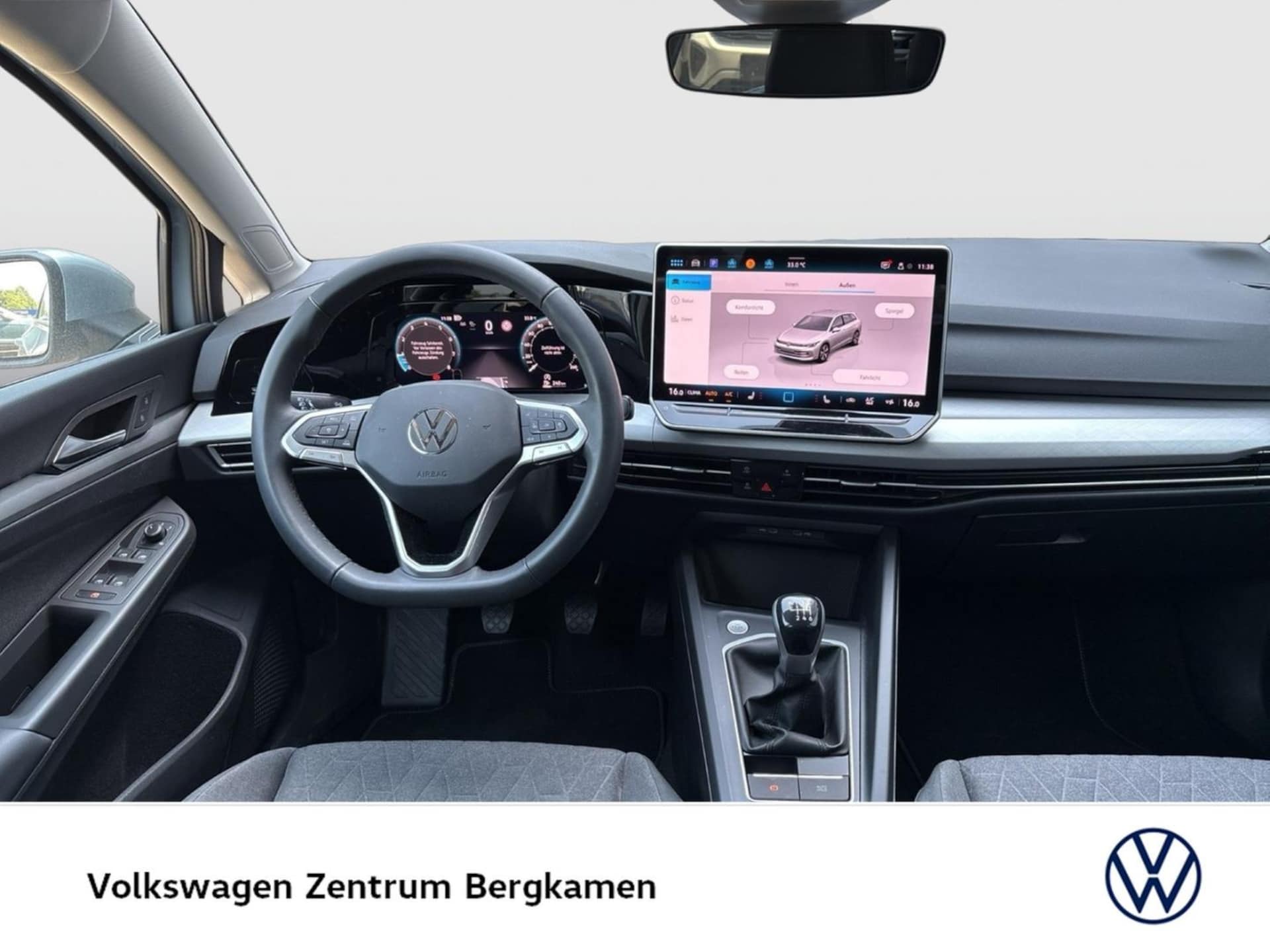 Volkswagen Golf Variant Life