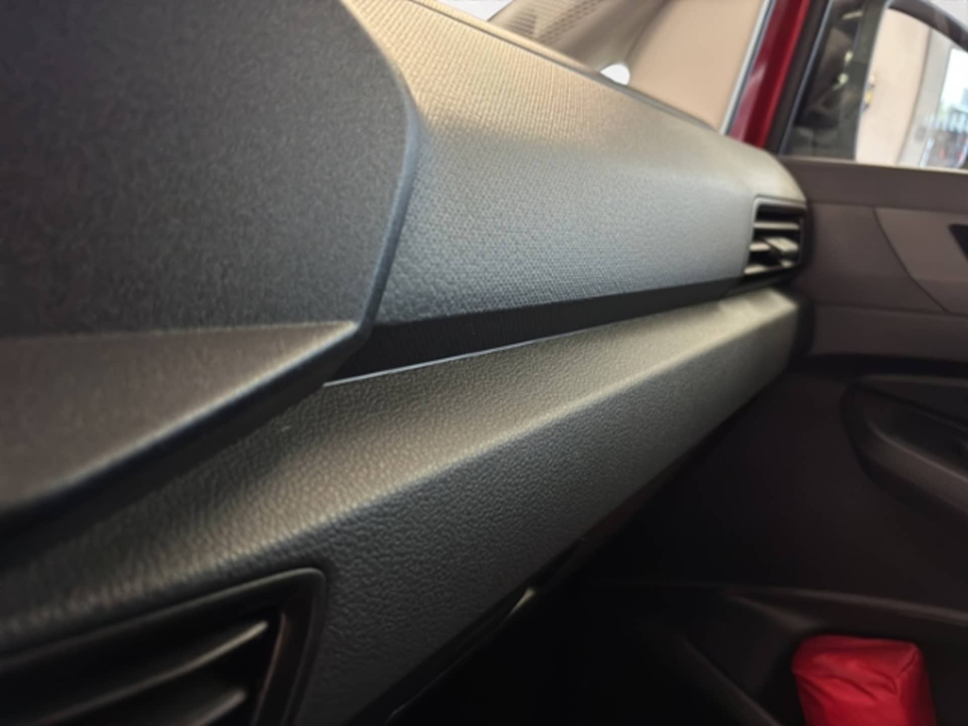 Volkswagen Caddy Maxi Basis-Modell