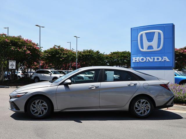 2024 Hyundai Elantra